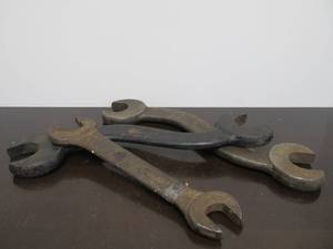 lot 60 image: 3 Larger Size Antique INTERNATIONAL HARVESTER Tractor Wrenches