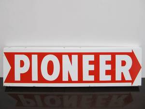 lot 66 image: Vintage Metal PIONEER Advertising Farm Sign