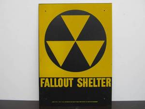lot 79 image: Original Old Vintage FALLOUT SHELTER Metal Sign