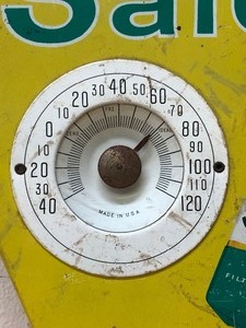 lot 168 image: Vintage SALEM Cigarettes Metal Advertising Thermometer