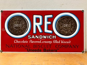lot 182 image: Vintage 1990 Nabisco OREO COOKIES Porcelain Sign