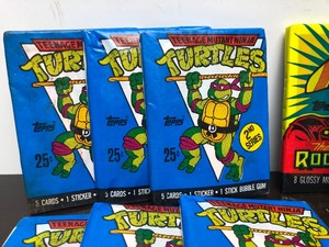 lot 200 image: Lot of Vintage 80s to Early 90s Unopened Trading Cards - Ninja Turtles & Rocketeer