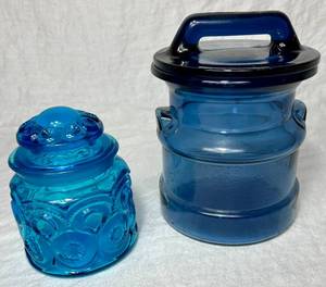lot 3 image: L.E. Smith Moon and Stars Collection Lidded Jar and Cobalt Blue Lidded Milk Can
