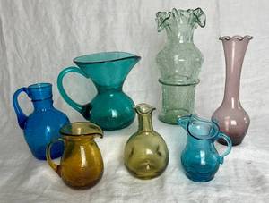 lot 63 image: Crackle Art Glass Colllection - Vases and Pitchers