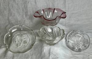lot 89 image: Mikasa Glass Dishware - 4 pieces