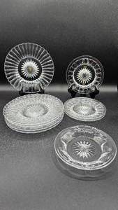 lot 58 image: Heisey Uranium Glass Plate Assortment