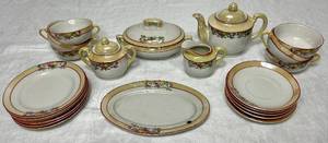 lot 29 image: Vintage Miniature Japanese Tea Set