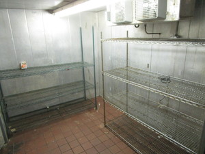 lot 22 image: (2) Racks