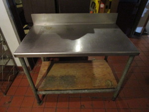 lot 26 image: Stainless Steel Prep Table 24x42x33