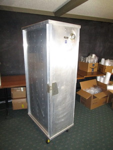 lot 29 image: Cres-Cor Alum Warming Cabinet 21x31x69