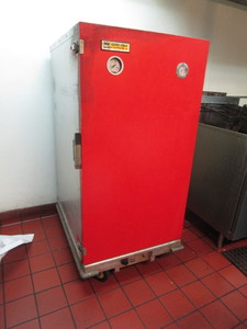 lot 31 image: Cres-Cor Alum Warming Cabinet 21x33x54