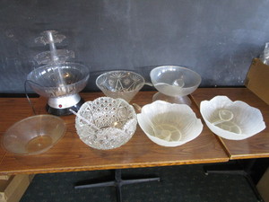 lot 56 image: Glass & Plastic Punch Bowls