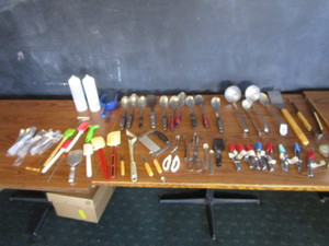 lot 93 image: Misc. Kitchen Utensils