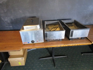 lot 69 image: Food Pan Warmers