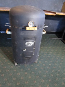 lot 74 image: Grill