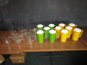 lot 113 image: Water Pitchers
