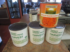 lot 123 image: (3) Cans Peas (1) Can Sliced Carrots