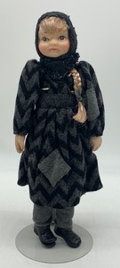 lot 147 image: VINTAGE Guy i Hubert Little Orphan Girl Doll LE