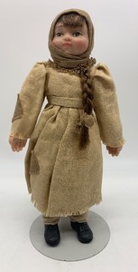 lot 148 image: Vintage GUY LUY I HUBERT Marysia Doll LE - Poland