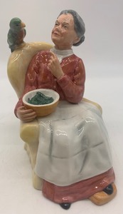 lot 203 image: Vintage ROYAL DOULTON Figurine Pretty Polly LE