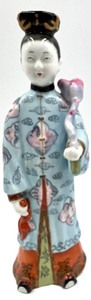 lot 277 image: Vintage Asian Porcelain Figurine