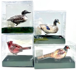lot 279 image: MARSHALL FIELDS Hand Painted Bird Clip Ornaments in boxes Lot 1- Qty 4