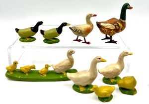 lot 283 image: Vintage Composition Duck and Goose Farm Figurines - Qty 9
