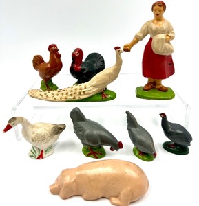 lot 284 image: Vintage Composition Various Farm Figurines - Qty 9