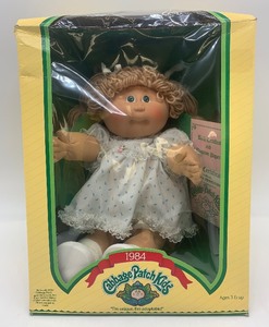 lot 40 image: Vintage CABBAGE PATCH - JESMAR Doll - MIB - Sand Popcorn Ponytails with Green Eyes - #1 Head Mold