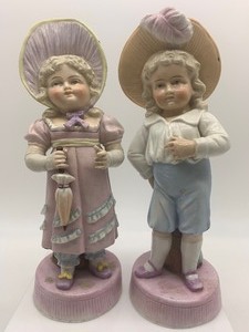 lot 55 image: Pair of Vintage GERMAN BISQUE Porcelain Figurines 