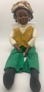 lot 46 image: VENTRILOQUIST Vintage Doll - Willie Taylor Lester