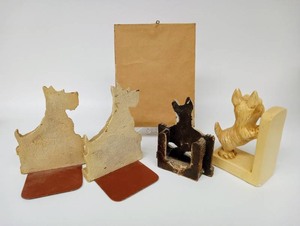 lot 306 image: Vintage Scotty Dog Art & Bookends