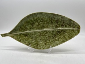 lot 304 image: CHRISTAN TORTU - Paris Leaf PLatter and Bust of Michelangelos David Statue