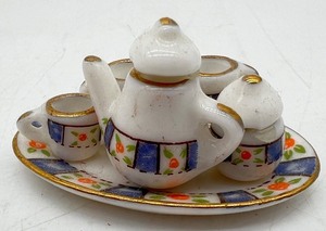 lot 309 image: Dollhouse Miniature - China Tea Set