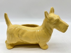 lot 314 image: Pair of Vintage Scotty Dog Ceramic Planters