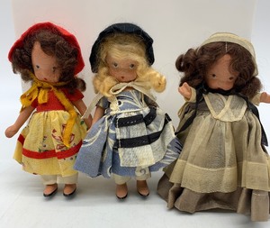 lot 72 image: VINTAGE Nancy Ann Dolls - Story Book Series (Set of 3)