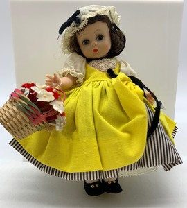 lot 75 image: VINTAGE Madam Alexander Doll - France