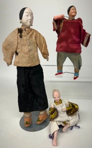 lot 206 image: Antique Japanese Composition Dolls of Various Sizes Including a Large One