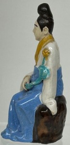lot 215 image: Vintage SHIWAN Chinese Man Figure Pottery Statue Sitting