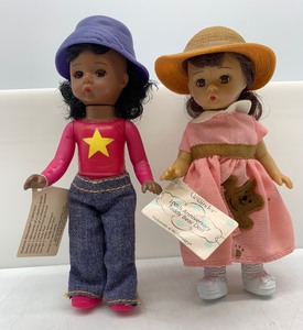 lot 239 image: 2 Vintage Madam Alexander MCDONALDS Happy Meal Dolls
