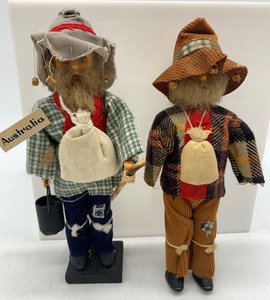 lot 235 image: Pair of VINTAGE Folk Art Australian Traditional Swagman Dolls