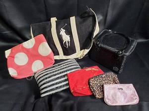 lot 314 image: Assorted Lot of Handbags and Cosmetic Bags