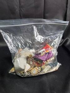 lot 321 image: Assorted Fashion Jewelry Lot - Bracelets, Necklaces, Earrings & More
