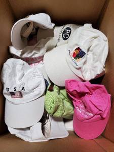 lot 330 image: Mixed Lot of 30 Branded and Novelty Baseball Caps