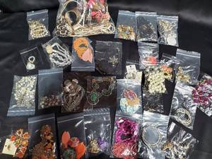 lot 350 image: Bulk Lot of Fashion Jewelry - Necklaces, Earrings, Bracelets