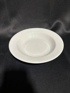 lot 513 image: Assorted Ceramic and Glass Dishware Lot