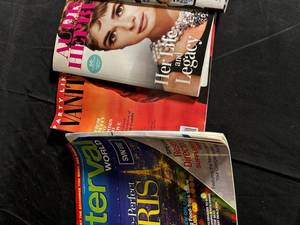lot 546 image: Collection of 5 Assorted Magazines