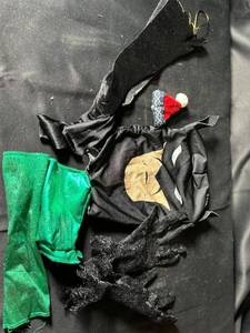 lot 561 image: Assorted Costume Accessories Lot
