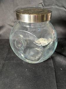 lot 564 image: Americana Mason Vintage Style Glass Jar with Lid
