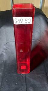 lot 573 image: Red Square Tall Glass Vase